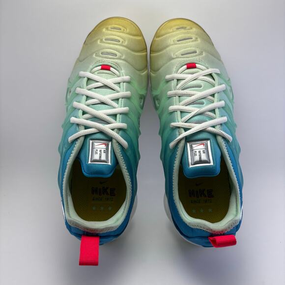 NIKE AIR VaporMax Plus Mint Foam/Lazer Blue Shoes Womens Size 8.5 - Picture 12 of 12